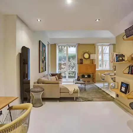 Stylish In Le Marais, Centre Apartment