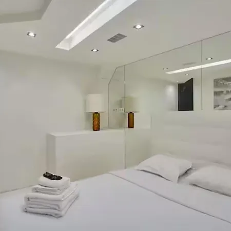 Apartment Stylish In Le Marais, Centre Paris